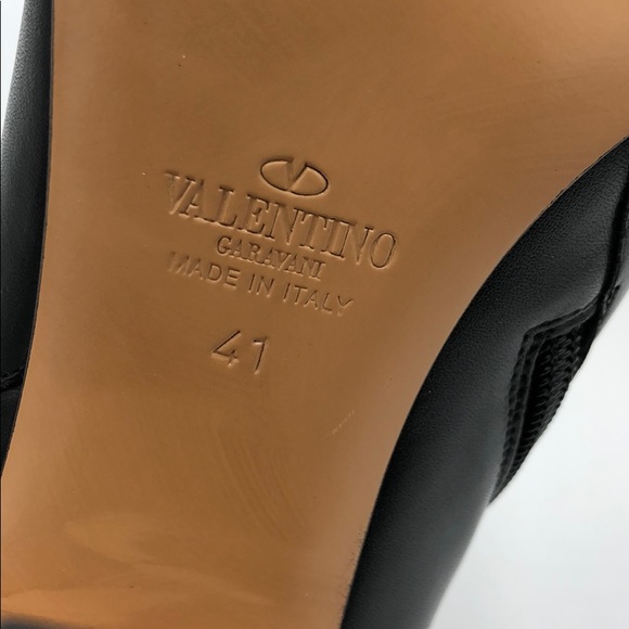 Valentino RockStud booties size 41.  New in box! - Picture 6 of 8